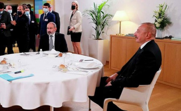 Армения становится «турецким коридором»: смертельная угроза на дороге жизни