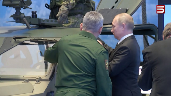 Новое оружие России: Путин демонстрирует «грозную ударную силу», но готов к диалогу (видео)