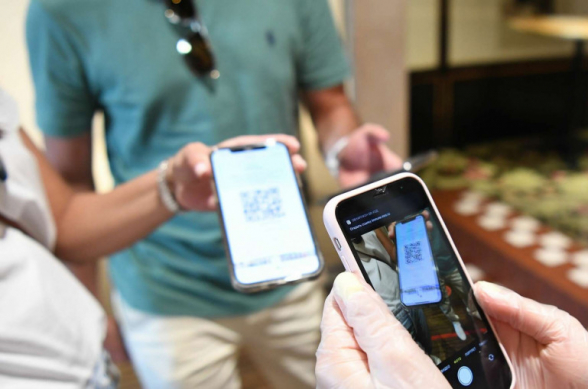 Հունվարի 23-ից հյուրանոցների, սննդի օբյեկտների, մարզասրահների հաճախորդները, գրադարանների, թանգարանների այցելուները տվյալ վայր մուտք գործելիս պիտի ներկայացնեն թեստավորման կամ պատվաստման սերտիֆիկատ