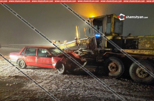 Կոտայքի մարզում բախվել են Volvo-ն ու ձնամաքրման աշխատանքներ կատարող ավտոգրեյդերը. վիրավորներից մեկը քահանա է