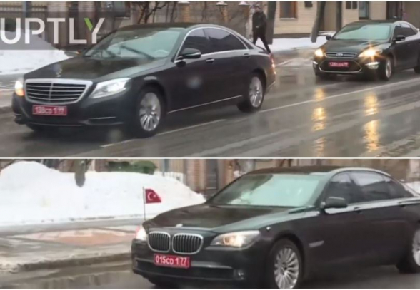 Ռուբեն Ռուբինյանին Մոսկվայում սպասարկող մեքենայի վրայից հանված է Հայաստանի դրոշը (տեսանյութ)