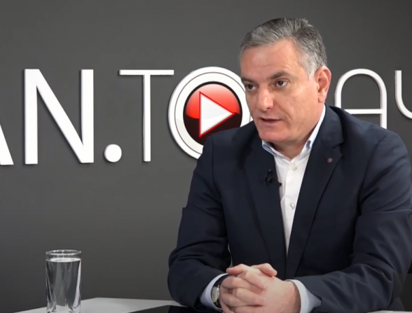 Этот капитуляционный режим вообще не хочет иметь армию – Артак Закарян (видео)