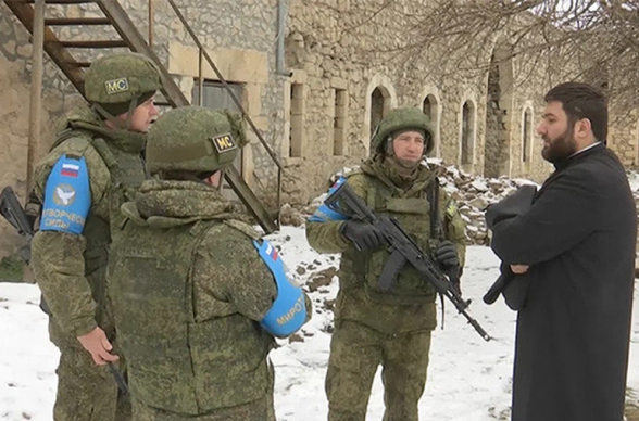 Ռուս խաղաղապահներն ապահովել են 100 ուխտավորի անվտանգ այցելությունն Ամարաս վանական համալիր. ՌԴ ՊՆ