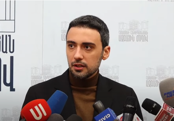 Брифинг депутата от фракции «Армения» Арама Вардеваняна (видео)