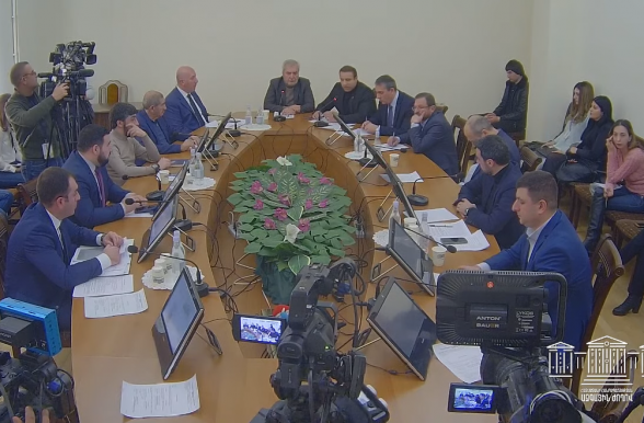 ՀՀ ԱԺ պաշտպանության և անվտանգության հարցերի մշտական հանձնաժողովի նիստը (տեսանյութ)