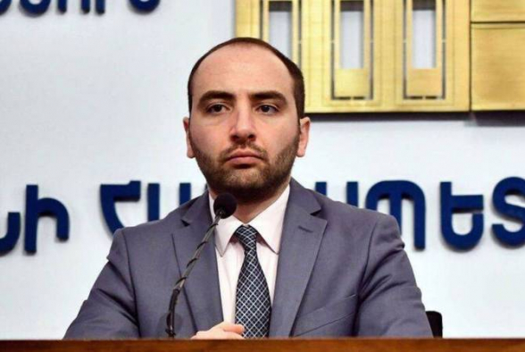 Азербайджан отверг наши предложения, не дав какого-либо содержательного ответа – МИД РА
