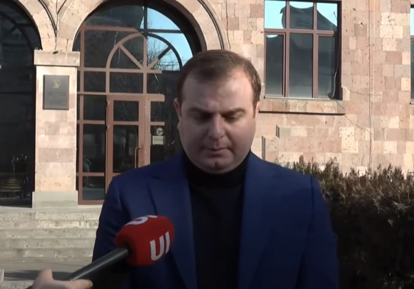 Это тот самый судья, который незаконно арестовал Кочаряна и Чарчяна – адвокат (видео)