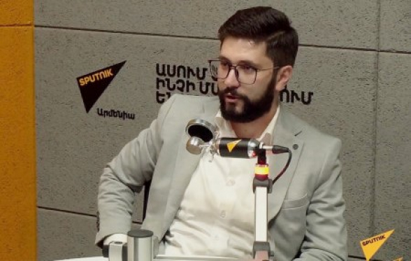 Արևմուտքը «գցում» է իր «գործընկերներին». այլ բան է ժողովրդի էմոցիան գողանալն ու հրապարակում ոսկե սարեր խոստանալը, այլ բան՝ ռեալ պոլիտիկը. Բենիամին Մաթևոսյան