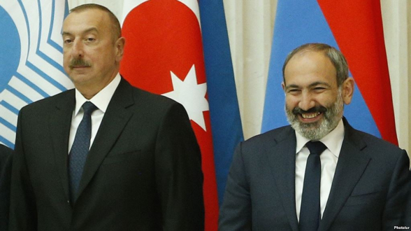 Бенефициары и жертвы «Эпохи мира»