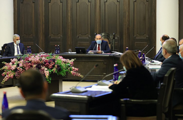 Բյուջեից որպես օգնություն՝ 1.6 միլիարդ դրամ են հատկացրել. հայտնի չեն ո՛չ փող ստացողները, ո՛չ լուծված խնդիրները