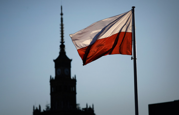 Власти Польши планируют ввести налог для компаний, продолживших работать в РФ