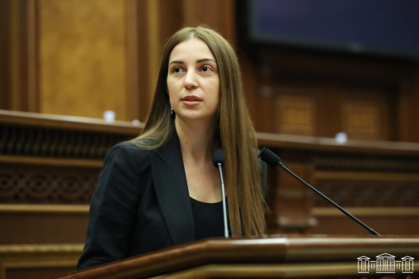 Проявите принципиальность и заявите, что Арцах не может быть в составе Азербайджана – Анна Григорян (видео)