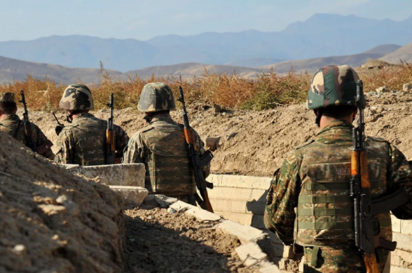 Азербайджанские войска продолжают оставаться на укрепленных позициях в одной части Караглуха