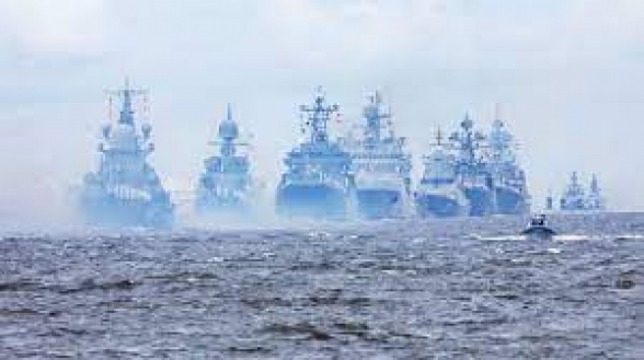 Боевые российские корабли провели учения в Средиземном море