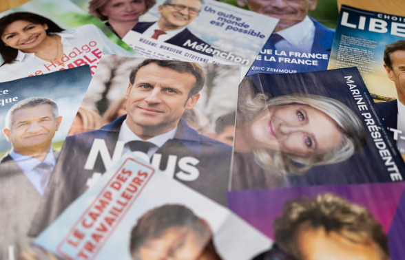 Во Франции проходит первый тур президентских выборов (видео)