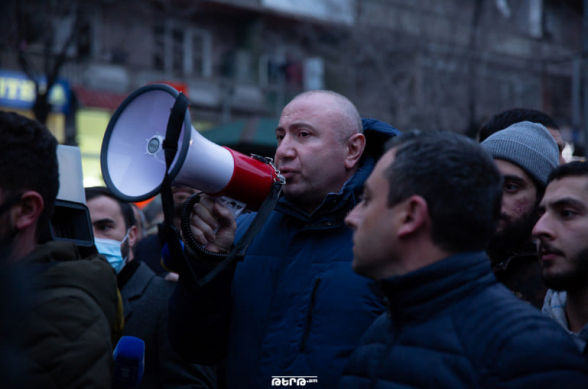 По ту сторону войны и мира: мир готовится к постниколовской Армении, а мы?