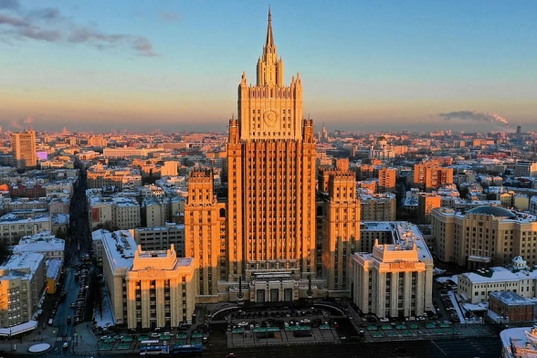 Москва содействует согласованию договора между Баку и Ереваном – МИД России