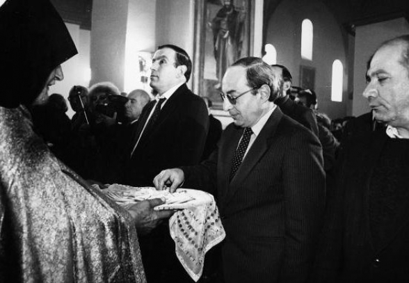 Чем бодрее будет Лао, тем дольше будет спать Левон