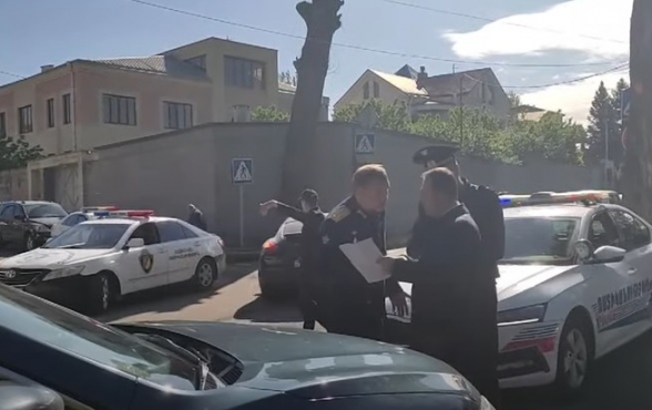 В ходе визита Пашиняна гражданам запретили вход в парк Победы (видео)