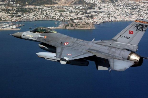 Администрация США одобрила запрос Турции на оборудование для истребителей F-16 – «Bloomberg»