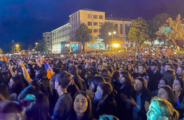 Ստեփանակերտում «Դիմադրություն» շարժման հանրահավաքը թռչնի բարձրությունից