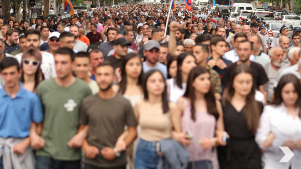Шествие Движения сопротивления в Ереване (видео)
