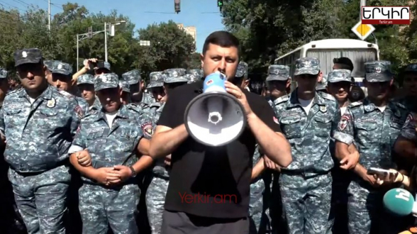 Неизвестно, обращались ли власти Армении в ОДКБ в должном порядке – Тигран Абрамян (видео)