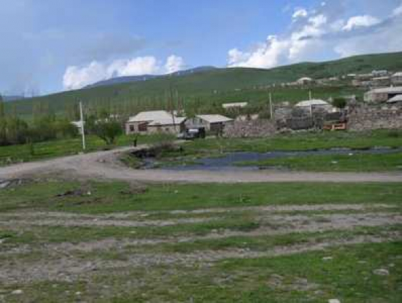 Կութեցիները փոխհատուցում չեն ստացել մեկ տարի առաջ ադրբեջանցիների վերահսկողության տակ անցած 80 կովերի համար