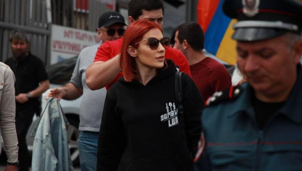 По ту сторону границы стреляет турок, по эту – николовцы