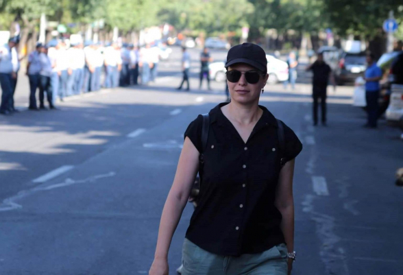 Джангирян – символ «бархатной» революции и николовской власти