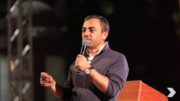 Ишхан Сагателян прокомментировал планы властей лишить оппозицию мандатов (видео)