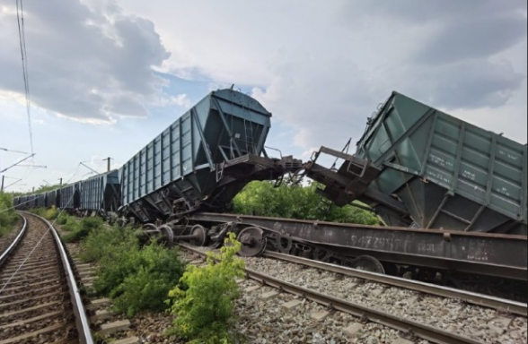 В Румынии сошли с рельсов вагоны-зерновозы украинского состава