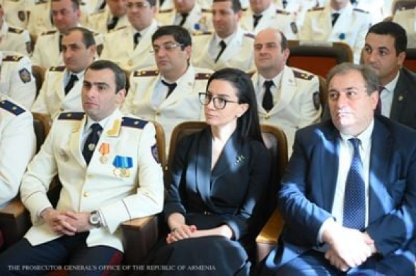 Դատախազի տեղակալները դիմումներ կգրեն. կմնա միայն մեկը․ «Ժողովուրդ»