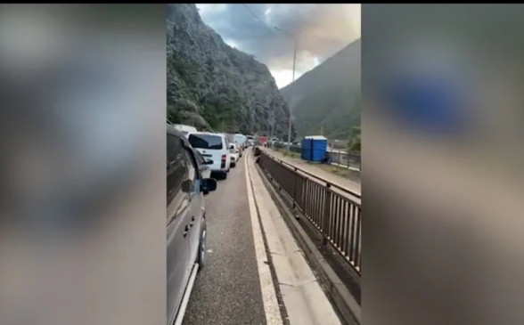 Ինչ իրավիճակ է Վերին Լարսում (տեսանյութ)