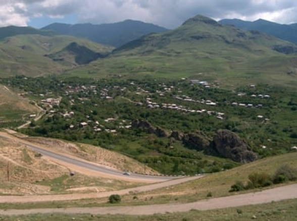 Азербайджанские ВС обстреляли армянские позиции в районе села Елпин и дорогу в Вайоцдзорском марзе