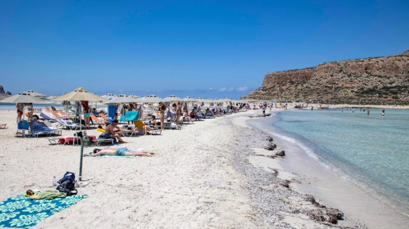 Министр туризма Греции посоветовал оставшимся без газа европейцам зимовать на курортах