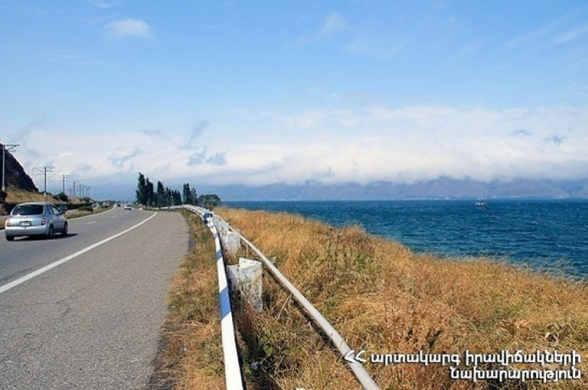 Երևան-Սևան-Իջևան ավտոճանապարհի նորոգման պատճառով երթևեկությունը Սևանից դեպի Երևան ուղղությամբ ժամանակավորապես դադարեցվելու է․ ԱԻՆ