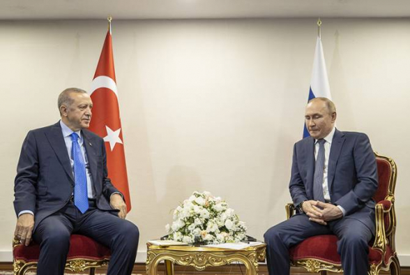 На встрече с Эрдоганом Путин коснулся также урегулирования нагорно-карабахской проблемы