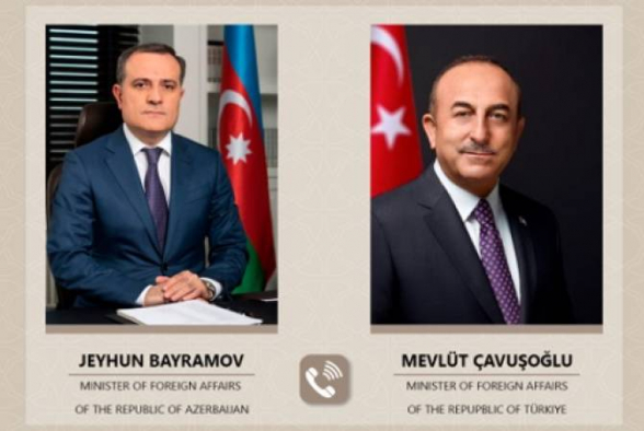 Թուրքիայի և Ադրբեջանի ԱԳ նախարարները հեռախոսազրույց են անցկացրել