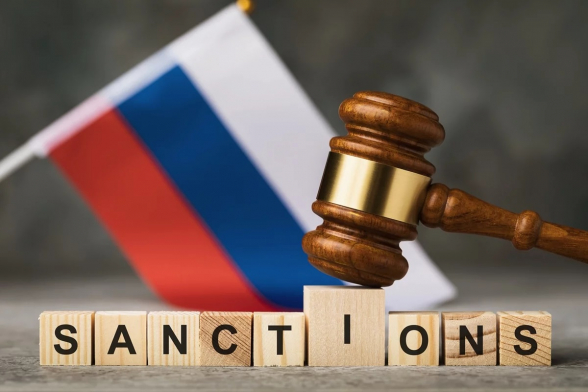 Совет ЕС одобрил седьмой пакет санкций против РФ