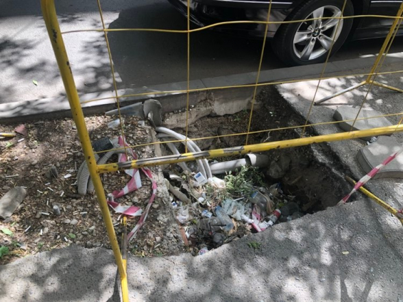 Երևանը գնալով գորշանում է․․․