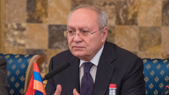 Առկա են բարդություններ, կարող է կոմայի մեջ ընկնել. պաշտպանը Աղվան Հովսեփյանին ազատ արձակելու միջնորդություն է ներկայացրել