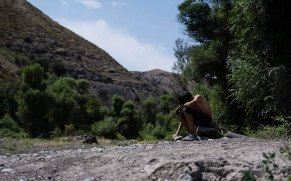 Աղավնոյի երեխու հայտնի ֆոտոն էտքան որ տարածում եք, էտքանով եթե ոտքի կանգնենք, հաստատ կարող ենք պատմության ղեկը փոխել և պահել Բերձորն, Աղավնոն և Սուսը