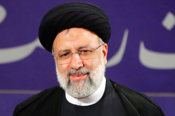 «Иран будет противодействовать любым попыткам изменить границы в регионе»: Раиси обсудил с Пашиняном последнее обострение в Нагорном Карабахе
