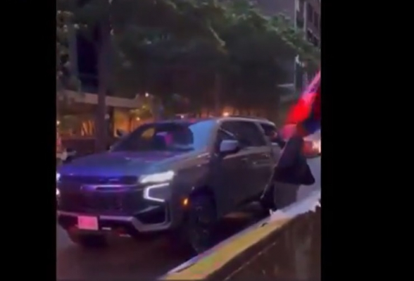 «Никол – предатель»: в США Пашиняна встретили акциями