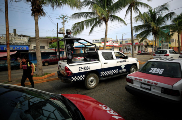 Մեքսիկայում անհայտ անձինք գնդակահարել են Սան Միգել Տոտոլապանի քաղաքապետին և ևս 17 մարդու