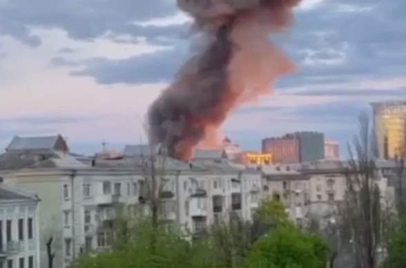 В Киеве прогремели взрывы (видео)