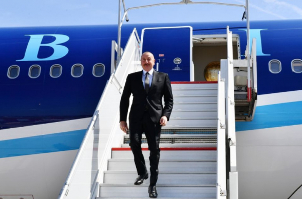 Алиев прибыл с рабочим визитом в Грузию
