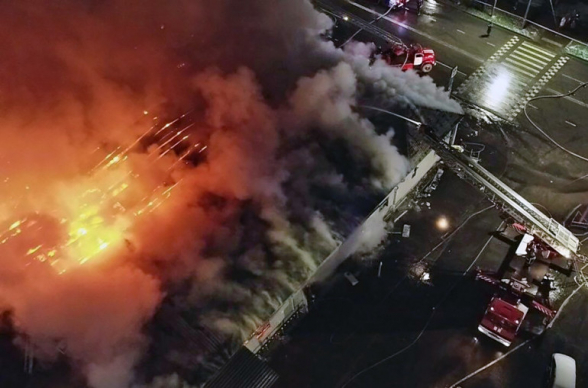 При пожаре в ночном клубе Костромы погибли 15 человек (видео)