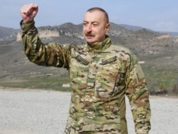 Алиев от угроз Армении перешел к оскорблениям в адрес иностранных лидеров